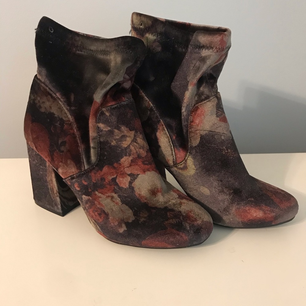 Velvet muted floral booties